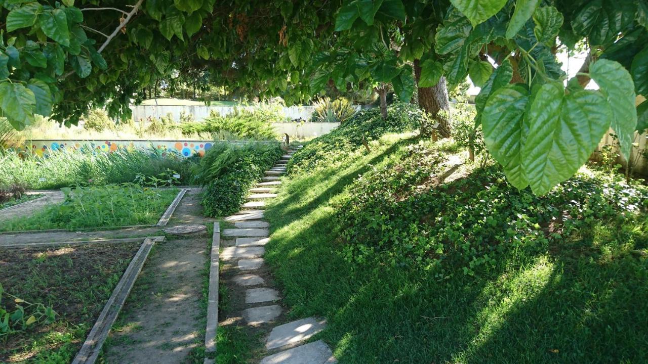 Casa Do Criativo Bed&Breakfast Almada Exterior photo
