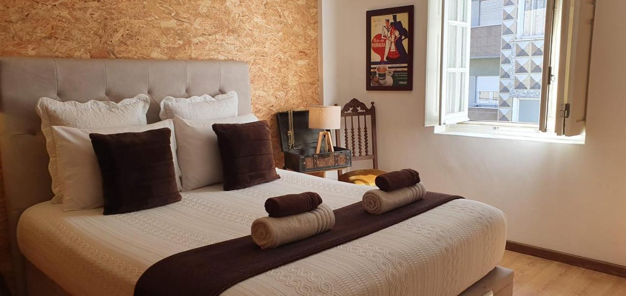 Casa Do Criativo Bed&Breakfast Almada Exterior photo