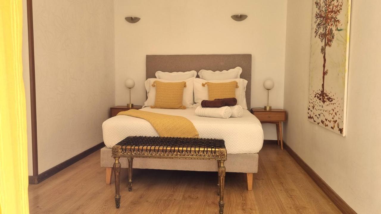 Casa Do Criativo Bed&Breakfast Almada Exterior photo
