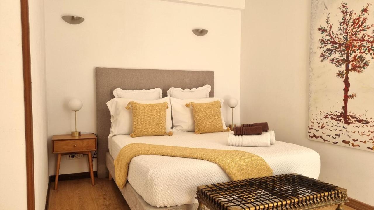 Casa Do Criativo Bed&Breakfast Almada Exterior photo